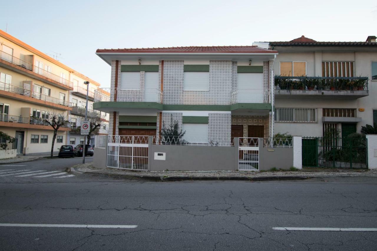 70S House By Capicua Braga Exterior foto